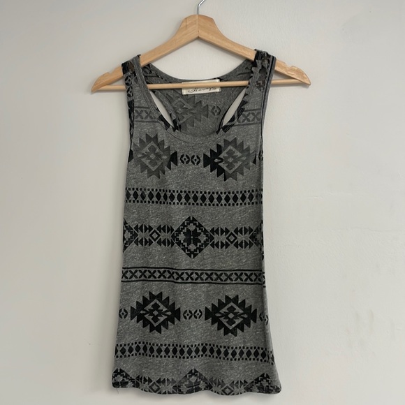 Women’s tank top - Picture 1 of 3